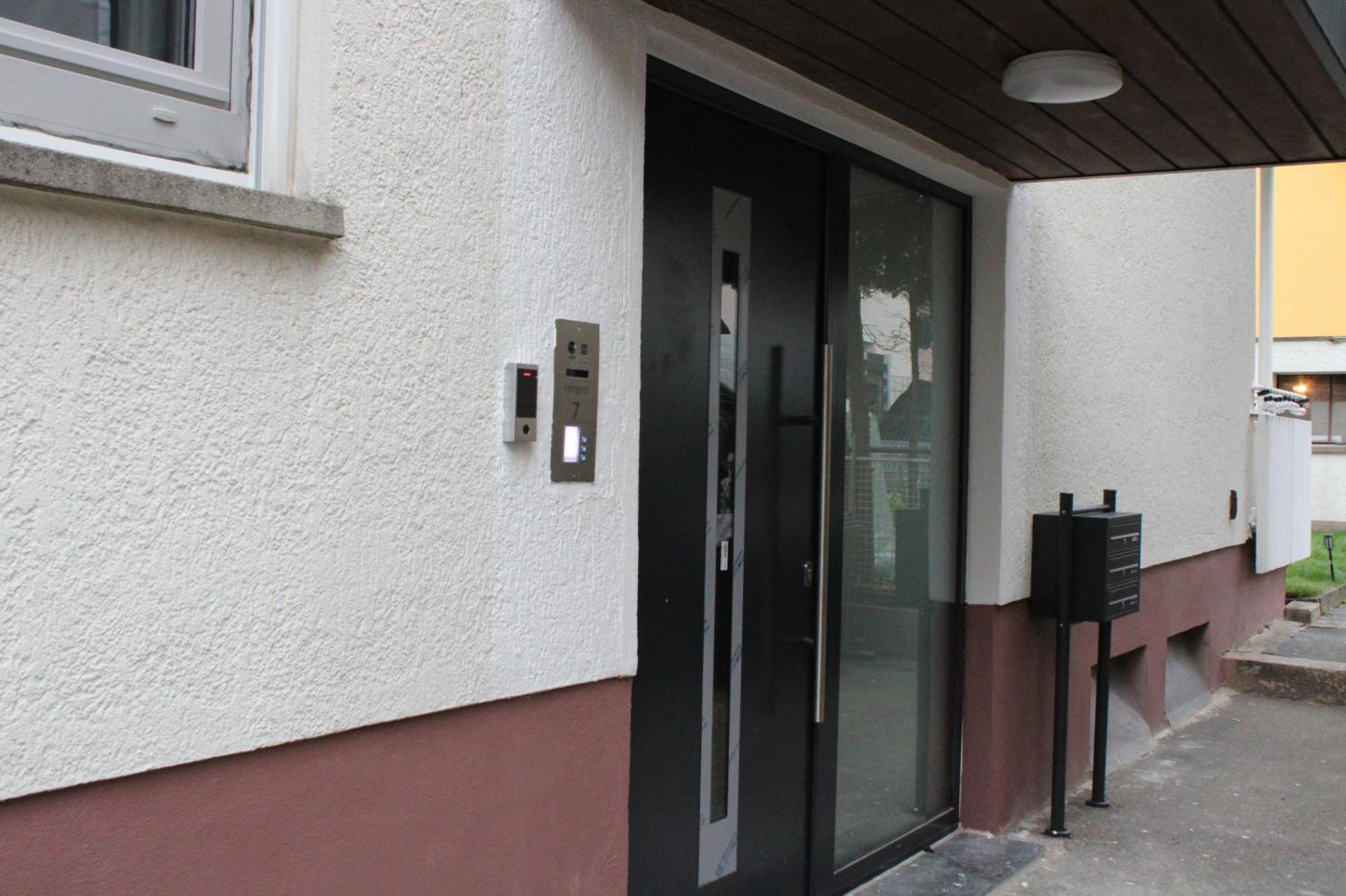 Ruhiges & Schickes 4 Zi-Apartment Heilbronn Ngoại thất bức ảnh