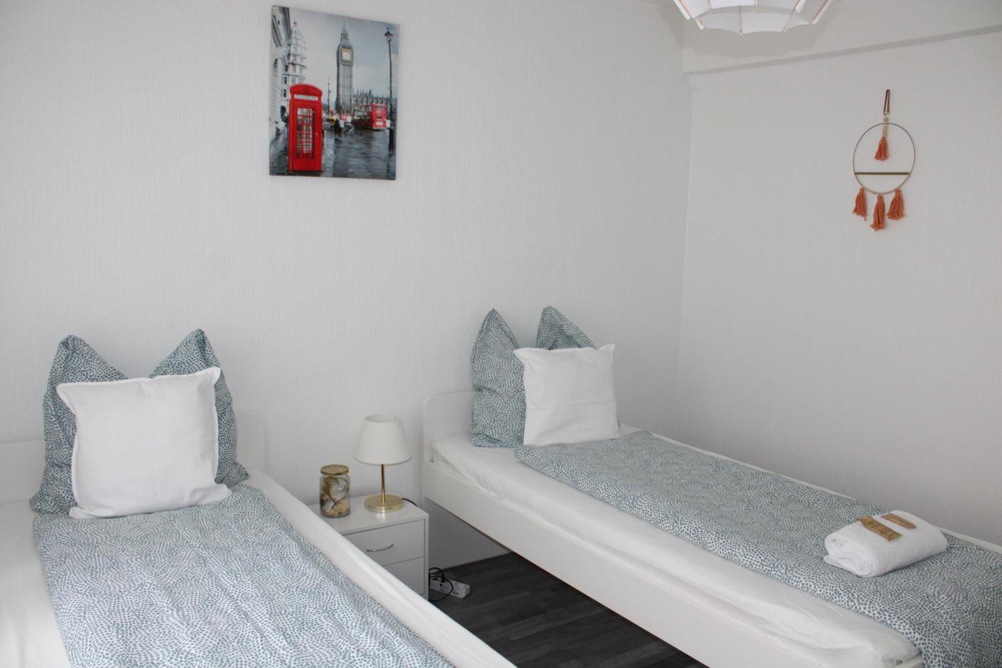 Ruhiges & Schickes 4 Zi-Apartment Heilbronn Ngoại thất bức ảnh