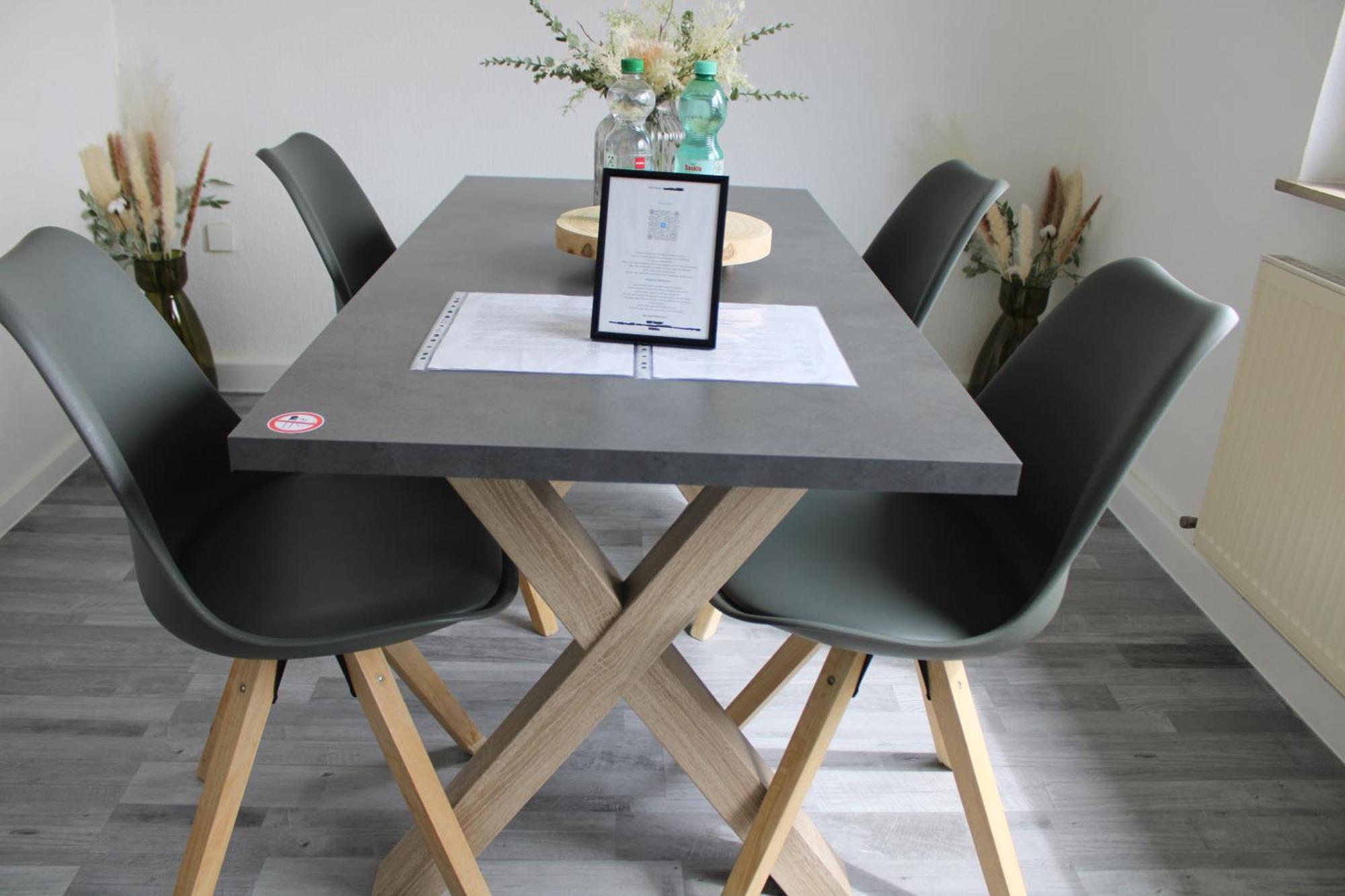 Ruhiges & Schickes 4 Zi-Apartment Heilbronn Ngoại thất bức ảnh